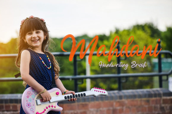 Mahdani: Making Intentional Design Choices with a Brushed Handwritten Font